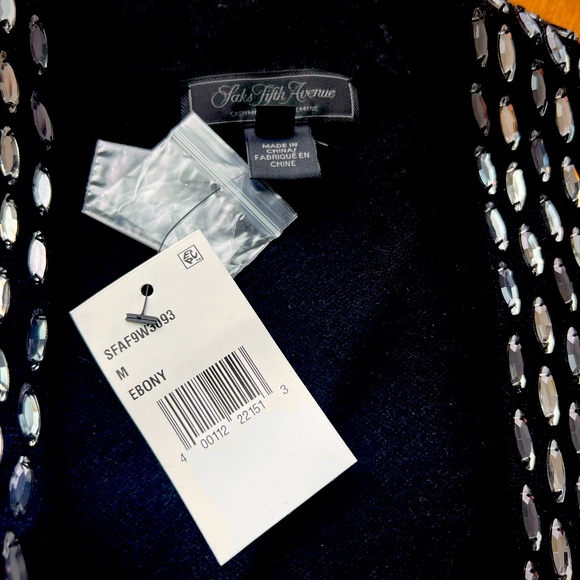 100 % black cashmere Saks Fifth Ave sweater - with tags never worn. - Picture 2 of 3